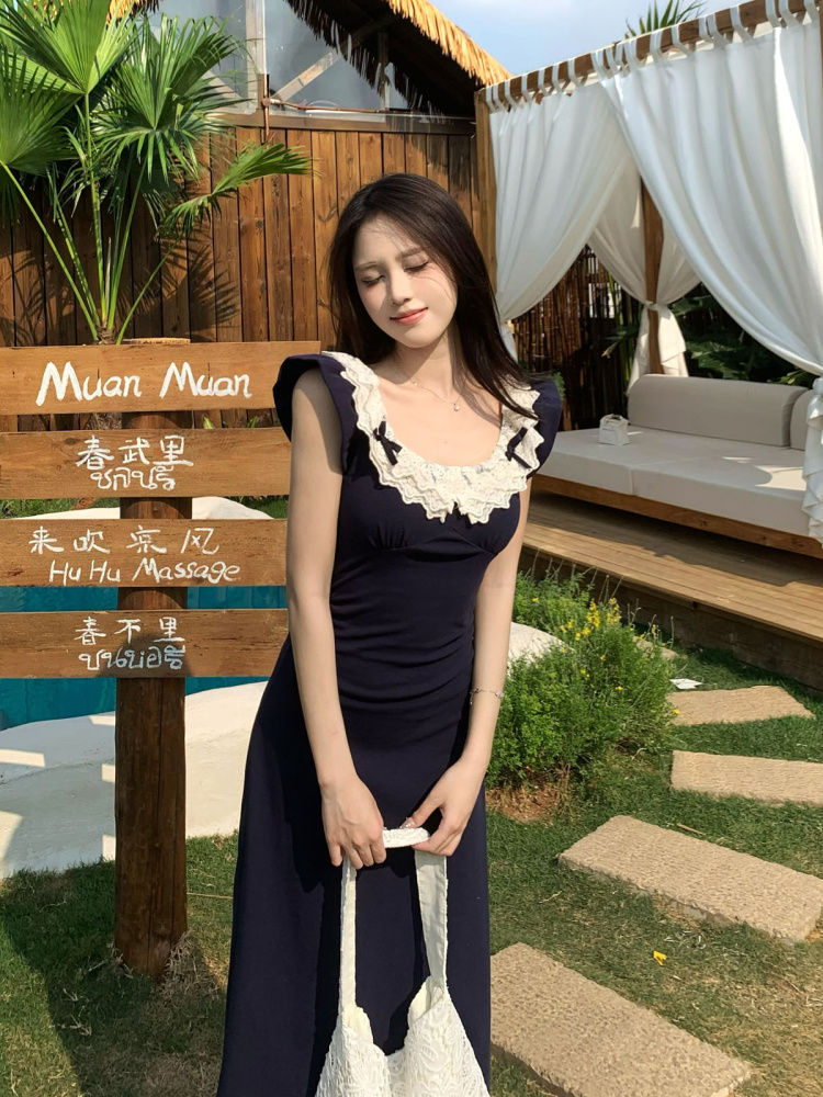 Lace Splicing Design Strap Dress - Women's Summer Sexy Slim Fit Dress with 90s Inspired Style Lace Splicing Design Strap Dress - Women's Summer Sexy Slim Fit Dress with 90s Inspired Style