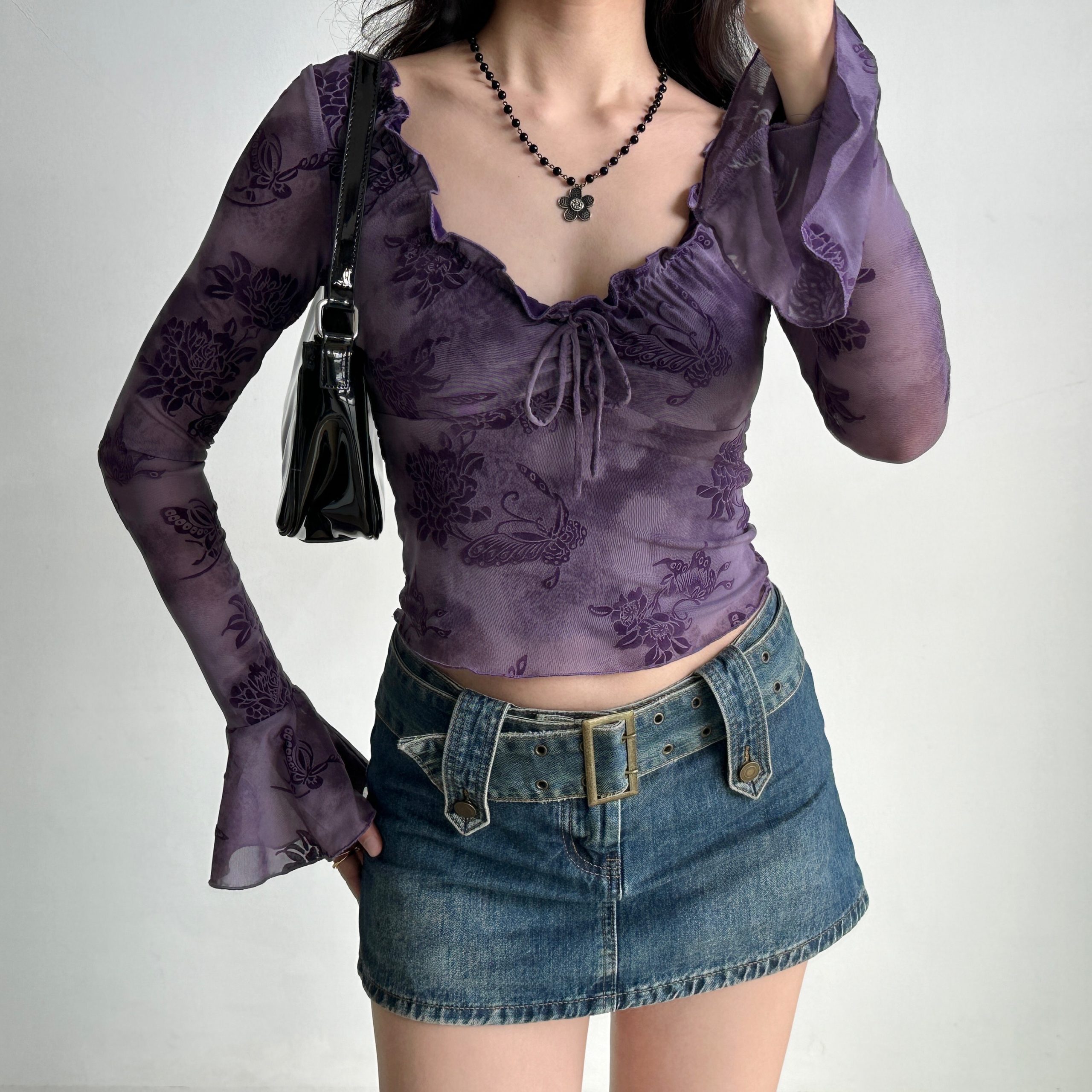 Lace-Trimmed Tie-Up Velvet T-Shirt for Women, Fitted Purple Top with Bell Sleeves, European American Style, Y2K Fashion Lace-Trimmed Tie-Up Velvet T-Shirt for Women, Fitted Purple Top with Bell Sleeves, European American Style, Y2K Fashion