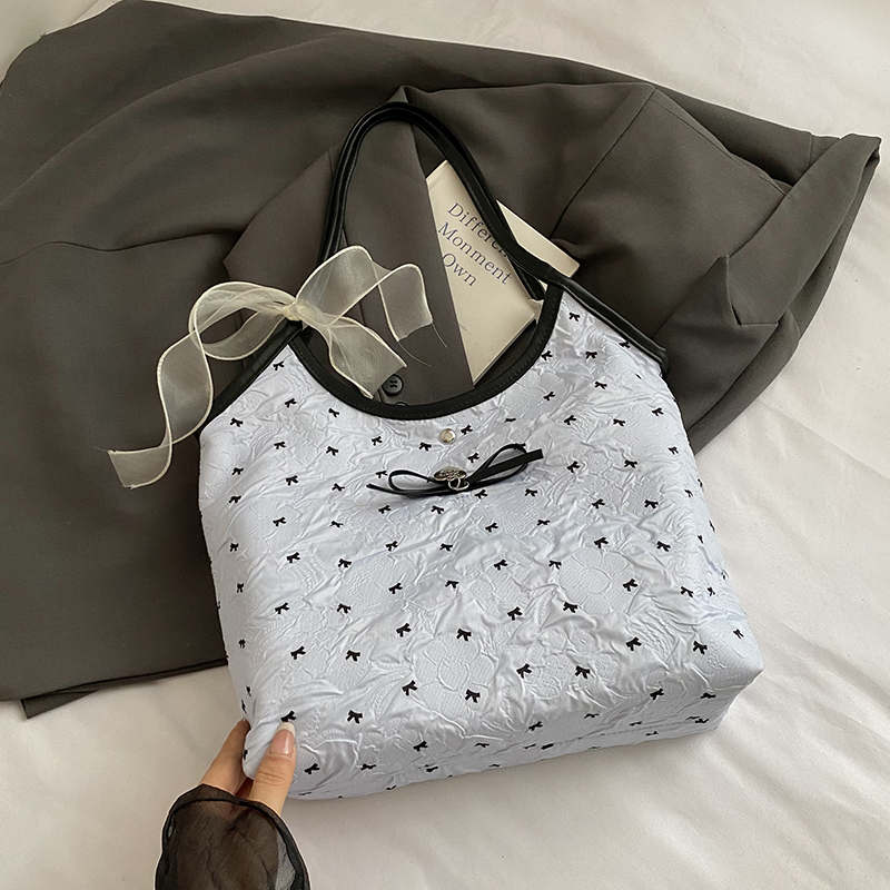 Large Butterfly Knot Handbag for Women - 2025 Trendy Casual Versatile Shoulder Tote Bag with High Capacity Large Butterfly Knot Handbag for Women - 2025 Trendy Casual Versatile Shoulder Tote Bag with High Capacity