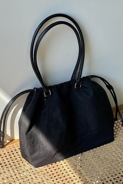 Large Capacity Black Tote Bag for Women - Casual Commuter Versatile Handheld Shoulder Bag - Stylish Everyday Essential