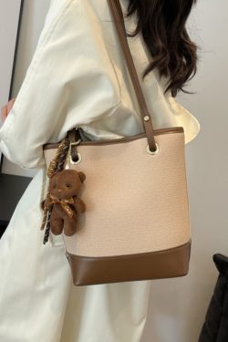 Large Capacity Canvas Shoulder Bag for Women, 2025 Trendy Versatile Commuter Bucket Tote, Niche Fashion Underarm Bag