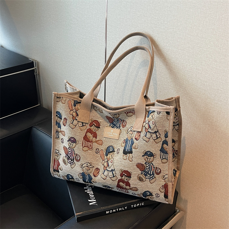 Large Capacity Cartoon Bear Canvas Tote Bag for Women - Stylish Commuting and Shopping Shoulder Bag for Short Trips Large Capacity Cartoon Bear Canvas Tote Bag for Women - Stylish Commuting and Shopping Shoulder Bag for Short Trips