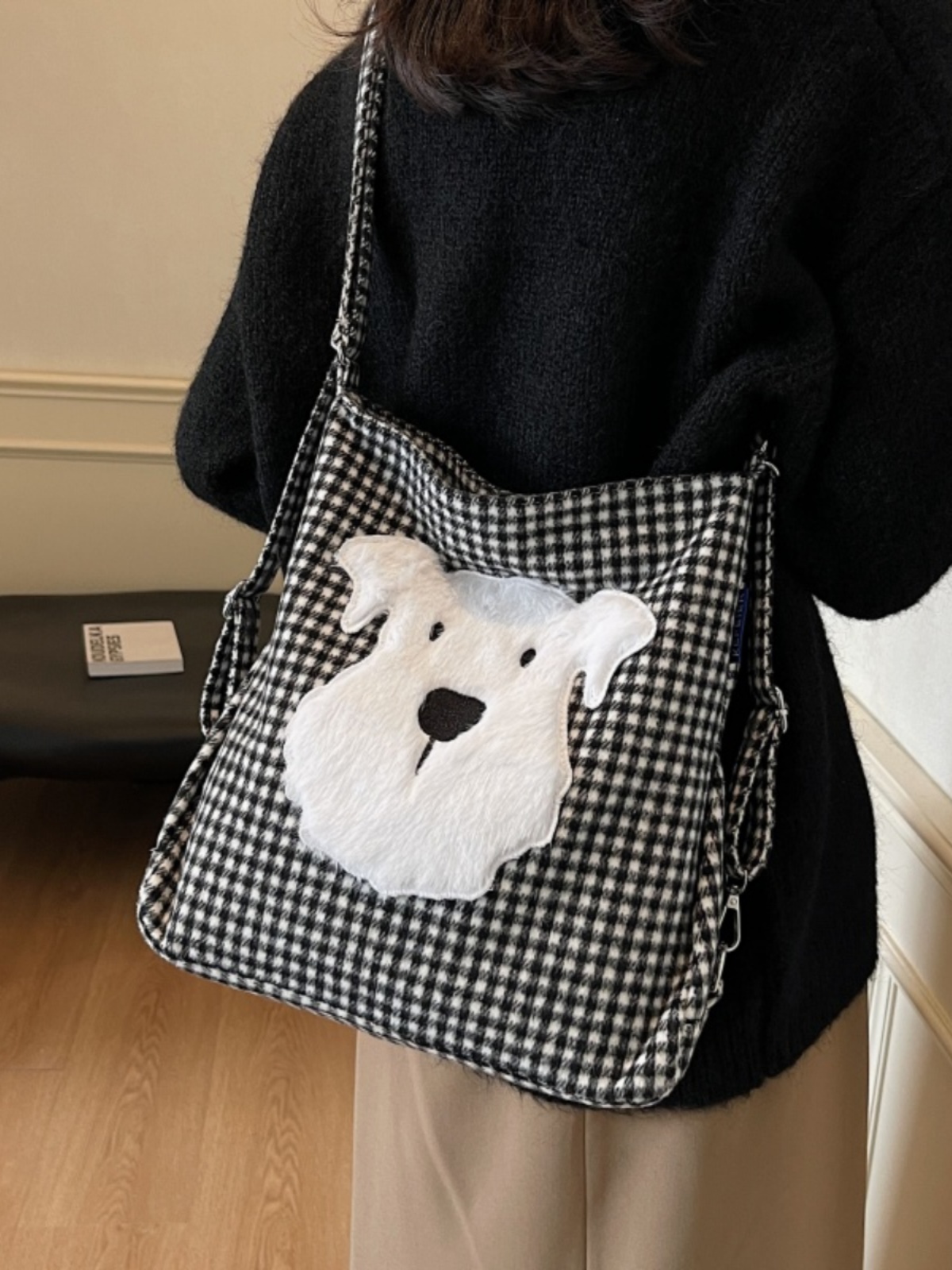 Large Capacity Dog Checkered Canvas Crossbody Tote Bag for Women - Stylish Commuter Backpack 2025 New Trend Large Capacity Dog Checkered Canvas Crossbody Tote Bag for Women - Stylish Commuter Backpack 2025 New Trend