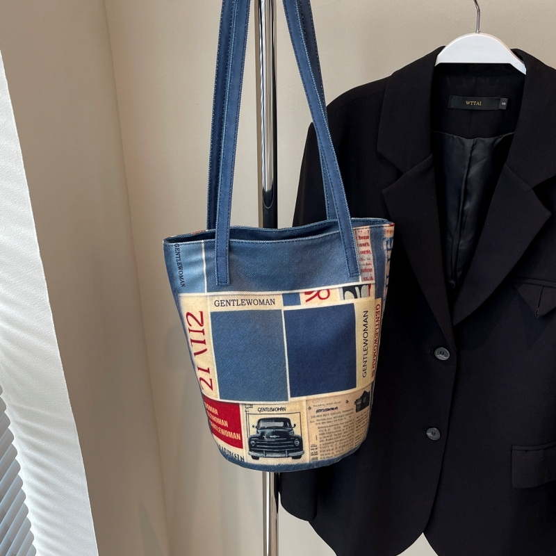 Large Capacity Ethnic Style Women's Canvas Tote Bag - 2025 Commuting Single Shoulder Bucket Bag for Everyday Use Large Capacity Ethnic Style Women's Canvas Tote Bag - 2025 Commuting Single Shoulder Bucket Bag for Everyday Use