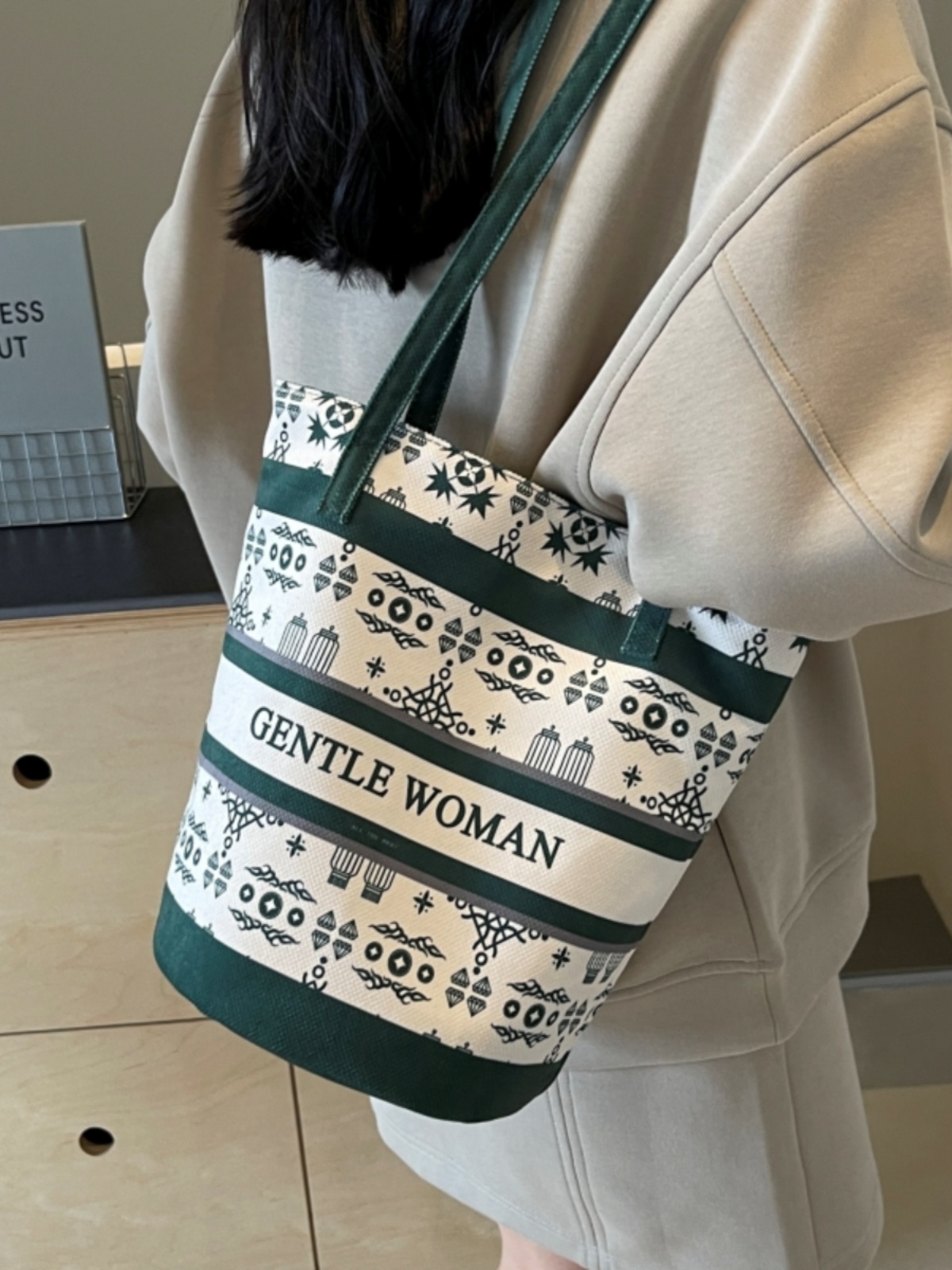 Large Capacity Ethnic Style Women's Canvas Tote Bag - 2025 Commuting Single Shoulder Bucket Bag for Everyday Use Large Capacity Ethnic Style Women's Canvas Tote Bag - 2025 Commuting Single Shoulder Bucket Bag for Everyday Use