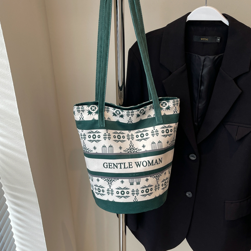 Large Capacity Ethnic Style Women's Canvas Tote Bag - 2025 Commuting Single Shoulder Bucket Bag for Everyday Use Large Capacity Ethnic Style Women's Canvas Tote Bag - 2025 Commuting Single Shoulder Bucket Bag for Everyday Use