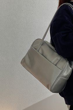 Large Capacity Metallic Silver Shoulder Tote Bag for Women - Spring Summer Commuter Style, Trendy Niche Design 2025