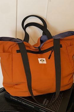 Large Capacity Nylon Tote Bag for Women, 2025 Outdoor Commuting Double-Sided Shoulder Bag, Ideal for Short-Distance Travel