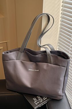 Large Capacity Oxford Cloth Women's Crossbody Bag - Versatile High-End Commuting Tote for Autumn/Winter 2025
