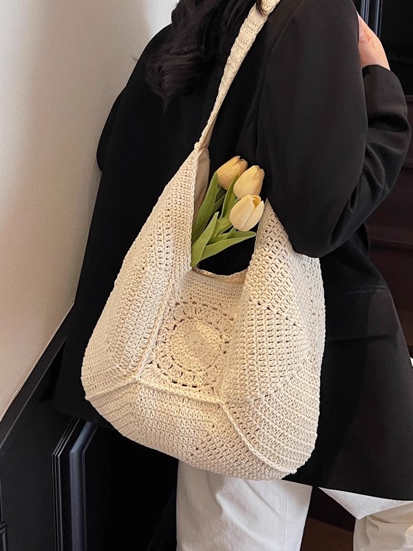 Large Capacity Straw Tote Bag for Women - Summer 2025 Commuter Shoulder Bag, Woven Beach Vacation Style Large Capacity Straw Tote Bag for Women - Summer 2025 Commuter Shoulder Bag, Woven Beach Vacation Style