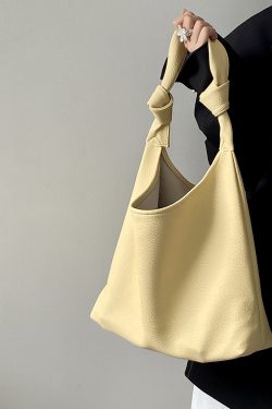 Large Capacity Tote Bag for Women - Niche Design for Spring & Summer, Versatile Shoulder & Hand-Held Style for Commuting & Classes