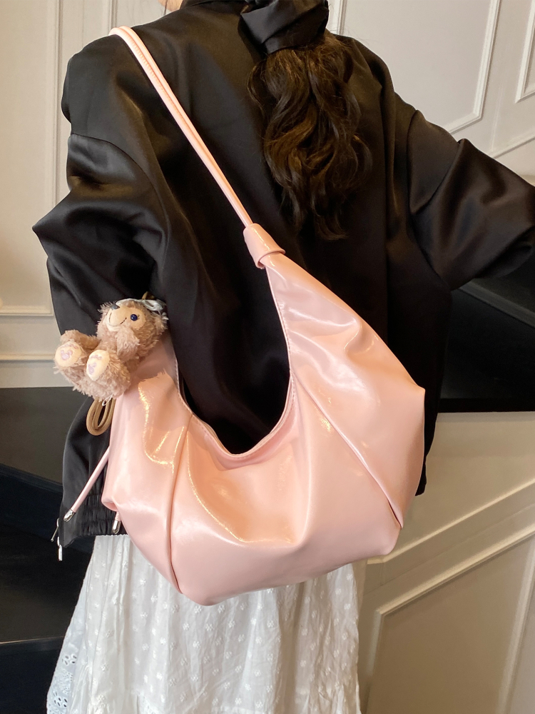 Large Capacity Women's Casual Shoulder Bag - 2025 Trendy Lightweight Crossbody Dumpling Bag for Everyday Versatility Large Capacity Women's Casual Shoulder Bag - 2025 Trendy Lightweight Crossbody Dumpling Bag for Everyday Versatility