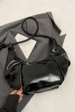 Large Capacity Women's Casual Shoulder Bag - 2025 Trendy Lightweight Crossbody Dumpling Bag for Everyday Versatility