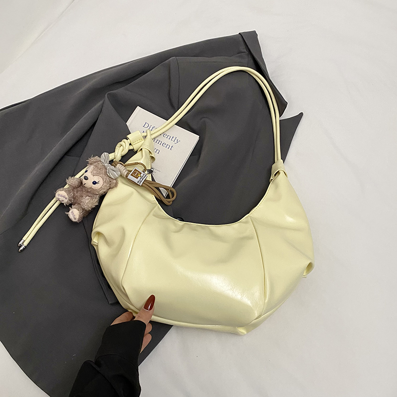 Large Capacity Women's Casual Shoulder Bag - 2025 Trendy Lightweight Crossbody Dumpling Bag for Everyday Versatility Large Capacity Women's Casual Shoulder Bag - 2025 Trendy Lightweight Crossbody Dumpling Bag for Everyday Versatility