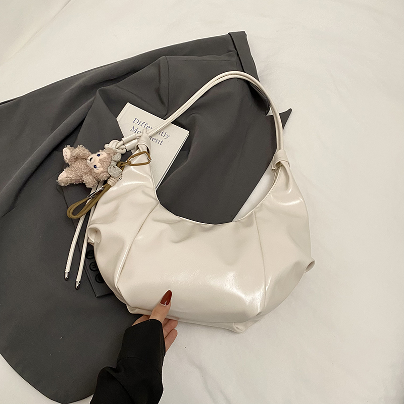 Large Capacity Women's Casual Shoulder Bag - 2025 Trendy Lightweight Crossbody Dumpling Bag for Everyday Versatility Large Capacity Women's Casual Shoulder Bag - 2025 Trendy Lightweight Crossbody Dumpling Bag for Everyday Versatility