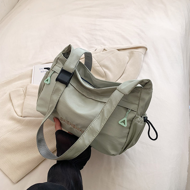 Large Capacity Women's Tote Bag - 2025 Casual Oxford Fabric Underarm Bag in Minimalist Niche Fashion Style Large Capacity Women's Tote Bag - 2025 Casual Oxford Fabric Underarm Bag in Minimalist Niche Fashion Style