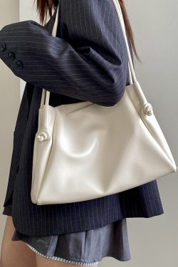 Large Capacity Women's Tote Bag - High-End Commuting Shoulder Handbag for Spring and Summer - Trendy Niche Design 2025