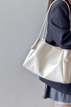 Large Capacity Women's Tote Bag - High-End Commuting Shoulder Handbag for Spring and Summer - Trendy Niche Design 2025