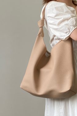 Large Capacity Women's Tote Bag - Stylish Niche Design for Spring & Summer, Perfect for Commuting, Classes, Shoulder & Hand-Held Use