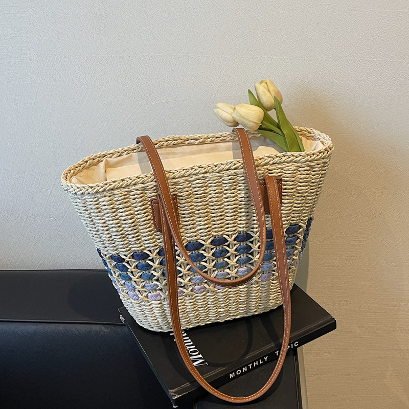 Large Capacity Woven Straw Tote Bag for Women - Perfect for Beach Vacations and Commuting, 2025 Trendy Summer Style Large Capacity Woven Straw Tote Bag for Women - Perfect for Beach Vacations and Commuting, 2025 Trendy Summer Style