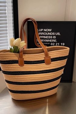 Large Capacity Woven Tote Bag for Women - Versatile Shoulder Bag for Autumn 2025, Perfect for Beach Vacations and Everyday Use