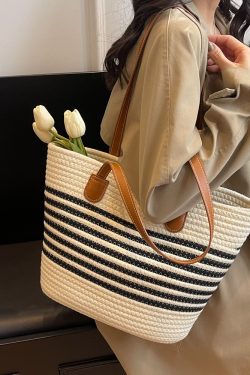 Large Capacity Woven Tote Bag for Women - Versatile Shoulder Bag for Autumn 2025, Perfect for Beach Vacations and Everyday Use