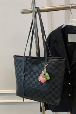 Large Women's Versatile Tote Bag - Spring/Summer 2025 Fashion Shoulder Bag for College Students, High Capacity Handbag