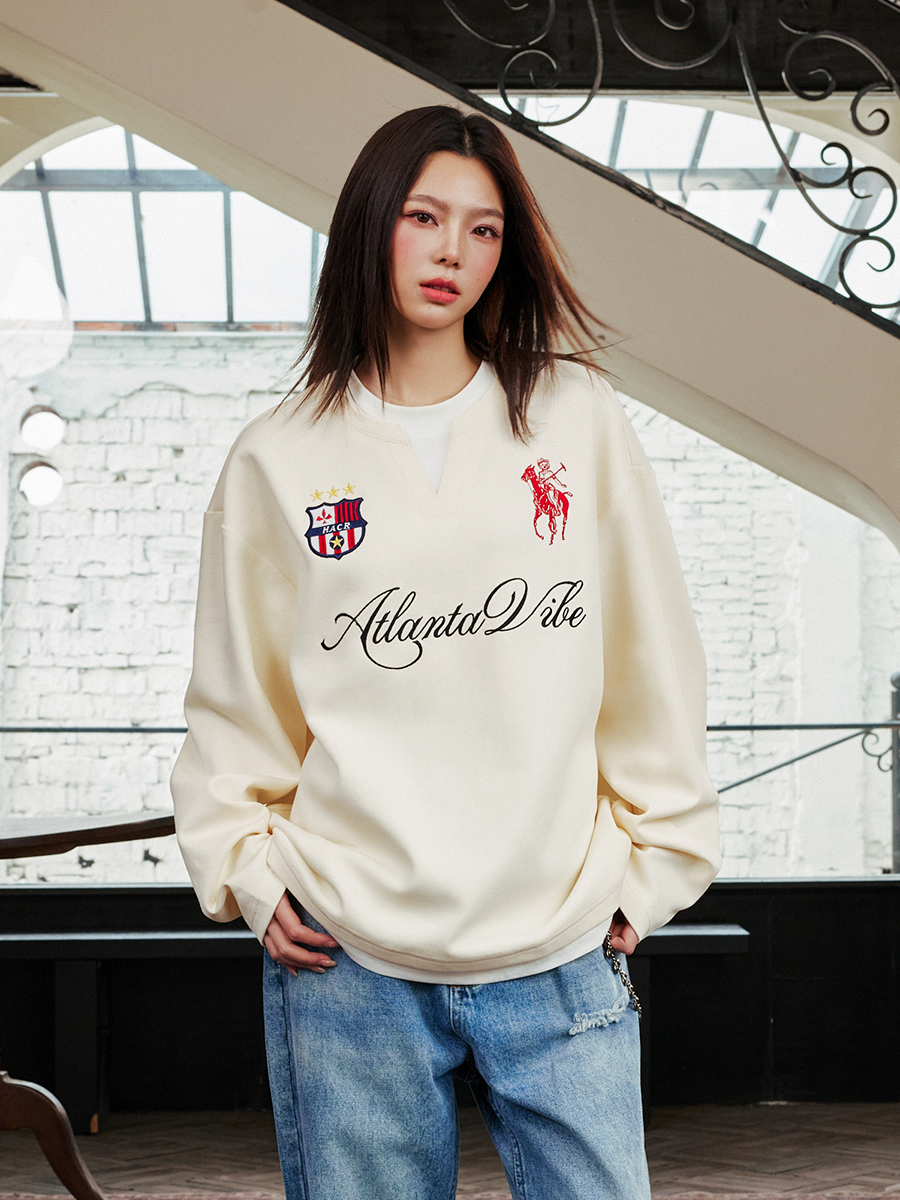 Layered Fake Two-Piece Badge Embroidered Henley Long Sleeve T-Shirt - Trendy Y2K Style for Effortless Layering Layered Fake Two-Piece Badge Embroidered Henley Long Sleeve T-Shirt - Trendy Y2K Style for Effortless Layering