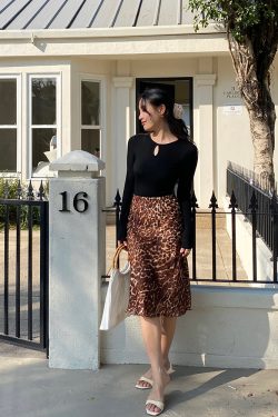 Leopard Print Midi Skirt - Vintage French A-Line, High-Waisted, Slimming Mermaid Style, Trendy 90s Fashion