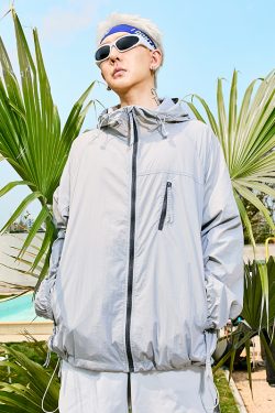 Lightweight Breathable Hooded Sunscreen Top for Men and Women, Ice Silk Summer Style 2025, Cool Fashion Essential