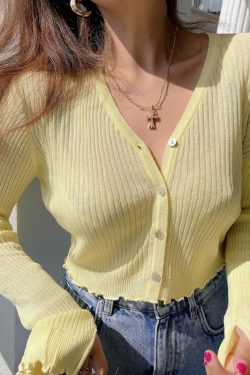Lightweight Handmade Spring Summer Sun Protection Shirt, Vintage V-Neck Flared Sleeve Slimming Knit Top for Women