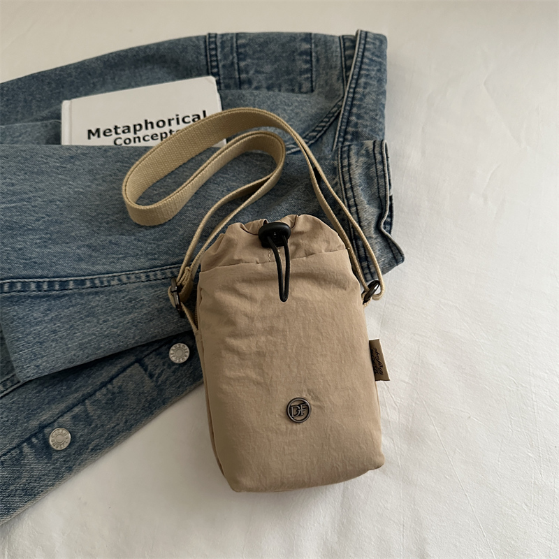 Lightweight Nylon Summer Bucket Bag for Women - 2025 Crossbody Style for Water Bottles, Cups, and Phones - Trendy and Functional Lightweight Nylon Summer Bucket Bag for Women - 2025 Crossbody Style for Water Bottles, Cups, and Phones - Trendy and Functional