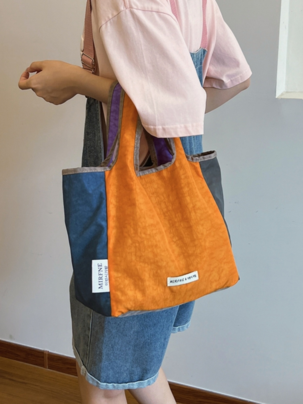 Lightweight Portable Nylon Tote Bag for Women - Large Capacity Foldable Handbag for Summer Outings and Commuting Lightweight Portable Nylon Tote Bag for Women - Large Capacity Foldable Handbag for Summer Outings and Commuting