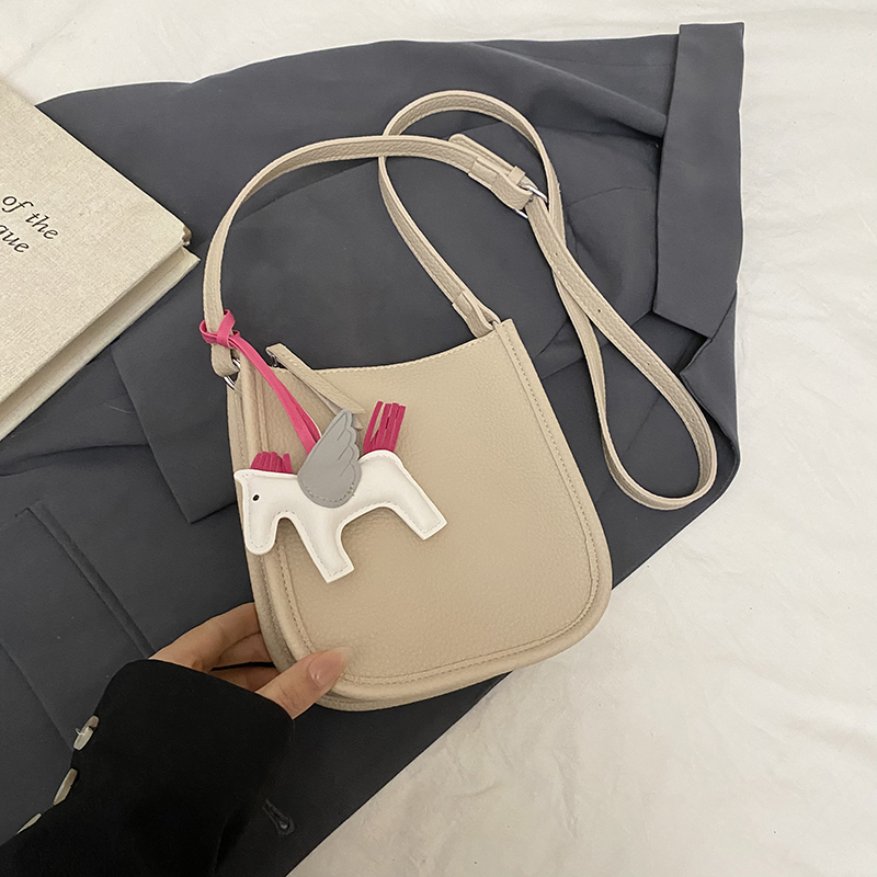 Lightweight Summer Zipper Crossbody Bag for Women - High-End Niche Shoulder Phone Bag 2025 Lightweight Summer Zipper Crossbody Bag for Women - High-End Niche Shoulder Phone Bag 2025