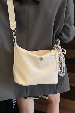 Lightweight Water-Resistant Nylon Bucket Bag - 2025 Spring/Summer Korean Style Dumpling Design, Trendy Women's Fashion Accessory