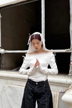 Limited-Time Discount Floral Print T-Shirt - Trendy 90s Style, Perfect for Casual Outfits and Everyday Wear