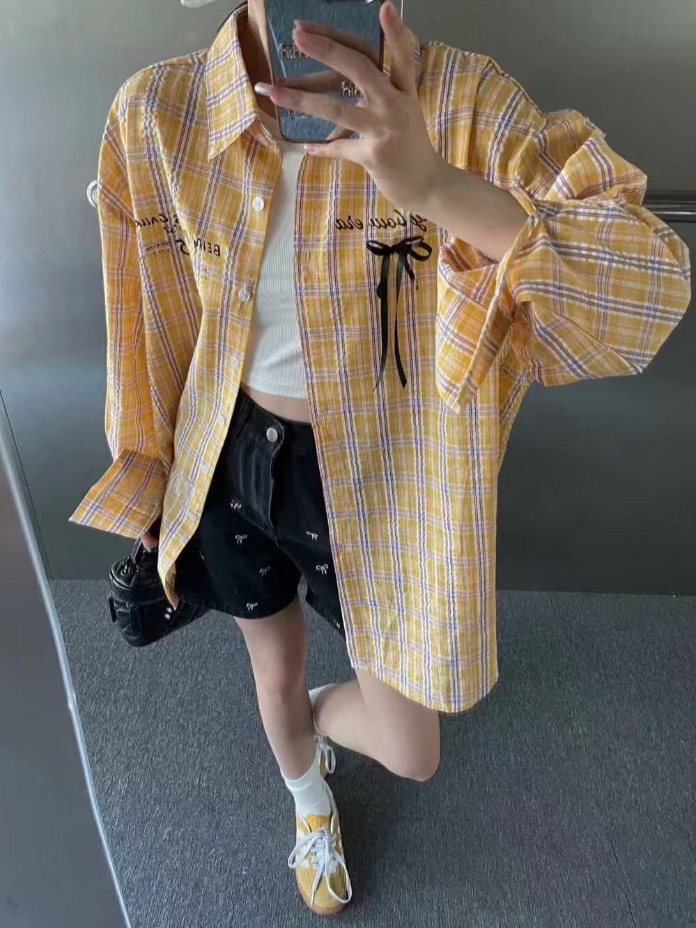 Loose 3D Bow Checkered Shirt for Women - Chinese-style American Spring Top 2025 with Sun Protection Loose 3D Bow Checkered Shirt for Women - Chinese-style American Spring Top 2025 with Sun Protection