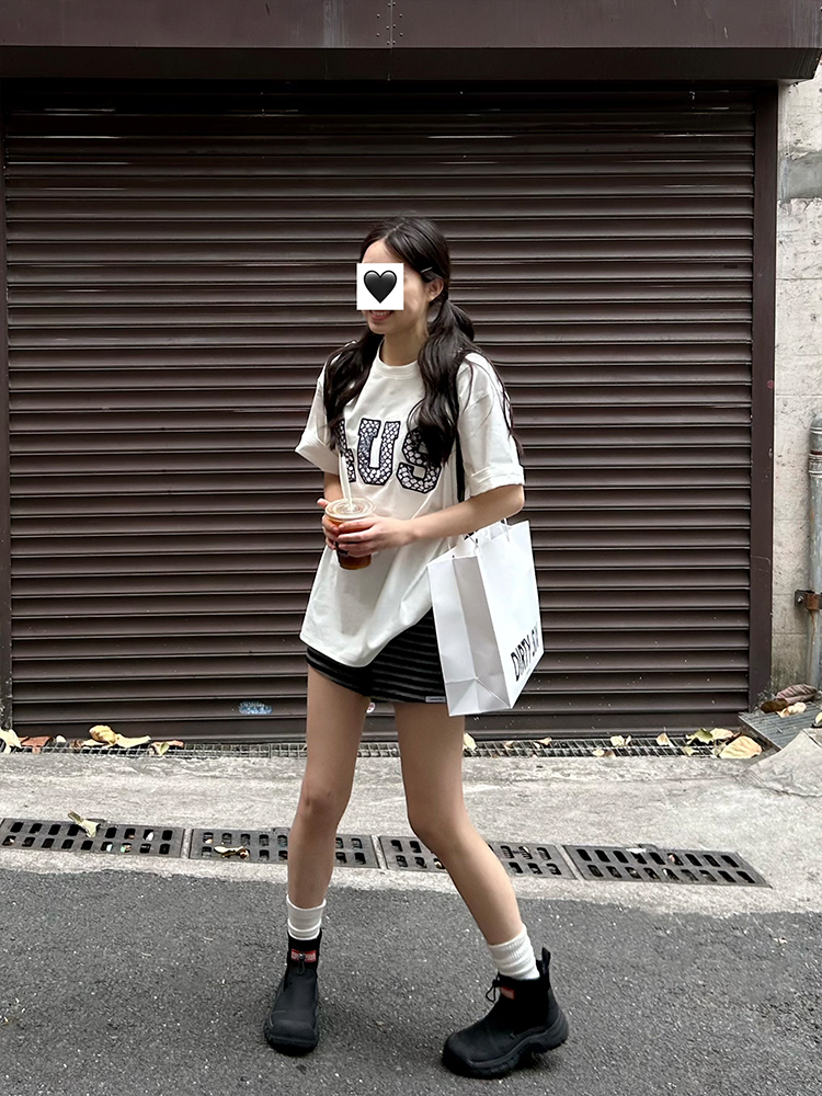 Loose Fit Short Sleeve T-Shirt with Snake Pattern and Embroidered Letters - Spring Summer National Trend for Couples Loose Fit Short Sleeve T-Shirt with Snake Pattern and Embroidered Letters - Spring Summer National Trend for Couples