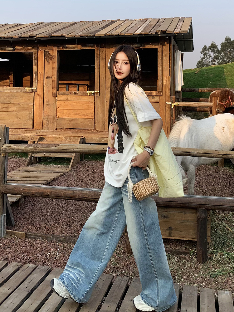 Loose Mid-Waist Straight Leg Jeans for Women – Non-Picky Slimming Wide-Leg Pants with Draped Design, Casual 90s Style Loose Mid-Waist Straight Leg Jeans for Women – Non-Picky Slimming Wide-Leg Pants with Draped Design, Casual 90s Style