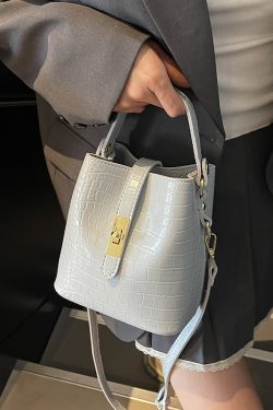 Luxury Lightweight Crocodile Pattern Bucket Bag - Summer 2025 Underarm Fashion Shoulder Bag