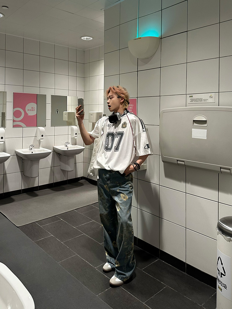 Men's American Retro Graffiti Printed Mesh Short-Sleeve T-Shirt - Summer Loose Half-Sleeve Jersey, Urban Style Men's American Retro Graffiti Printed Mesh Short-Sleeve T-Shirt - Summer Loose Half-Sleeve Jersey, Urban Style