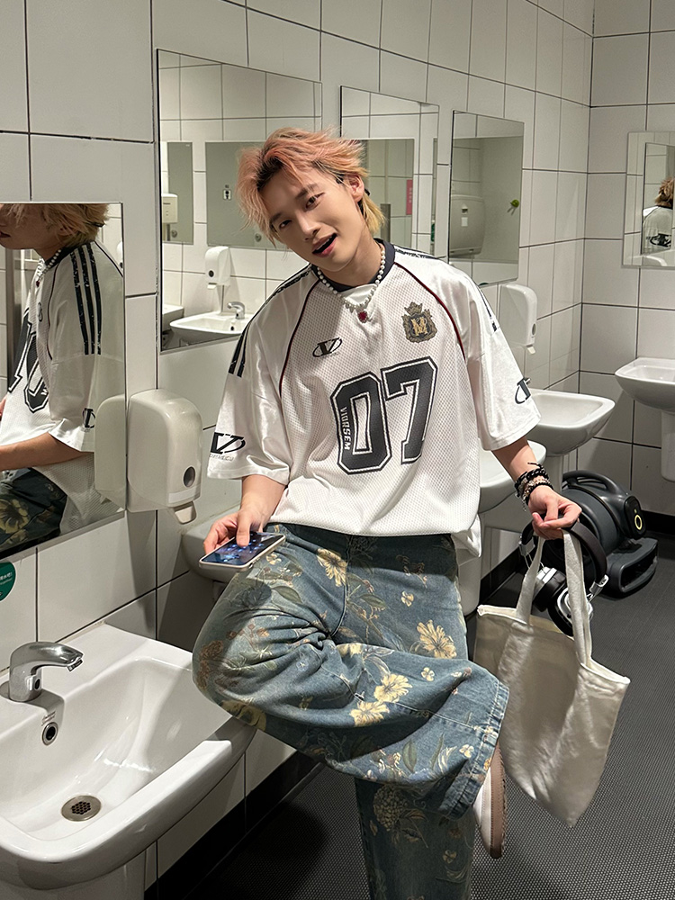 Men's American Retro Graffiti Printed Mesh Short-Sleeve T-Shirt - Summer Loose Half-Sleeve Jersey, Urban Style Men's American Retro Graffiti Printed Mesh Short-Sleeve T-Shirt - Summer Loose Half-Sleeve Jersey, Urban Style