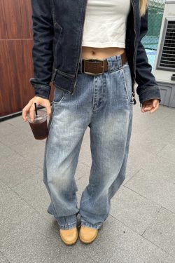 Men's and Women's American Retro Wide-Leg Jeans with Embroidered Design - Casual Loose Fit Long Pants