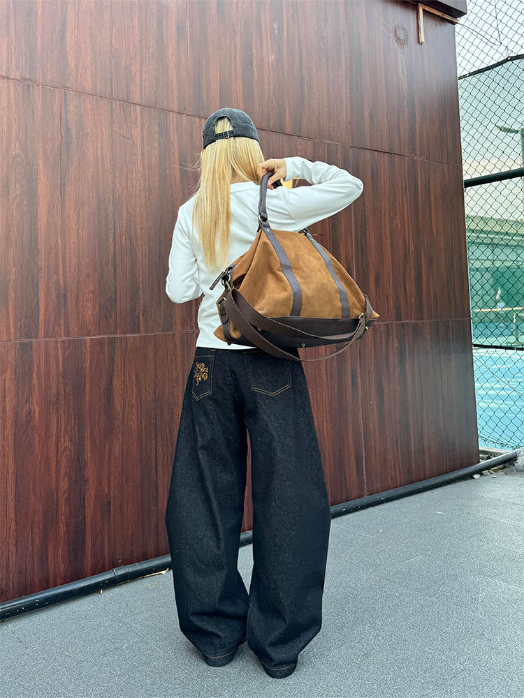 Men's and Women's American Retro Wide-Leg Jeans with Embroidered Design - Casual Loose Fit Long Pants Men's and Women's American Retro Wide-Leg Jeans with Embroidered Design - Casual Loose Fit Long Pants