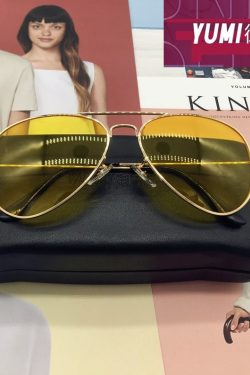 Men's and Women's Night Vision Driving Sunglasses - Celebrity Style Protective Glasses for Enhanced Visibility and Fashionable Look