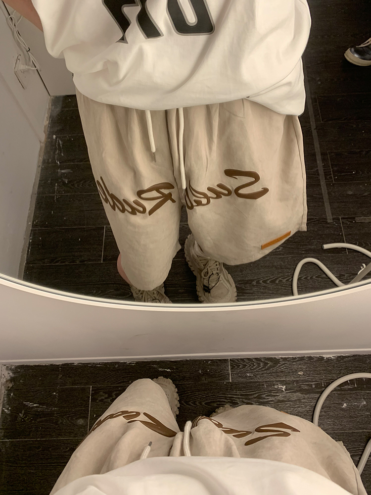 Men's Trendy Loose Casual Sports Shorts with Letter Print, Elastic Waist, Five-Point Design for Street Hip-Hop Style Men's Trendy Loose Casual Sports Shorts with Letter Print, Elastic Waist, Five-Point Design for Street Hip-Hop Style