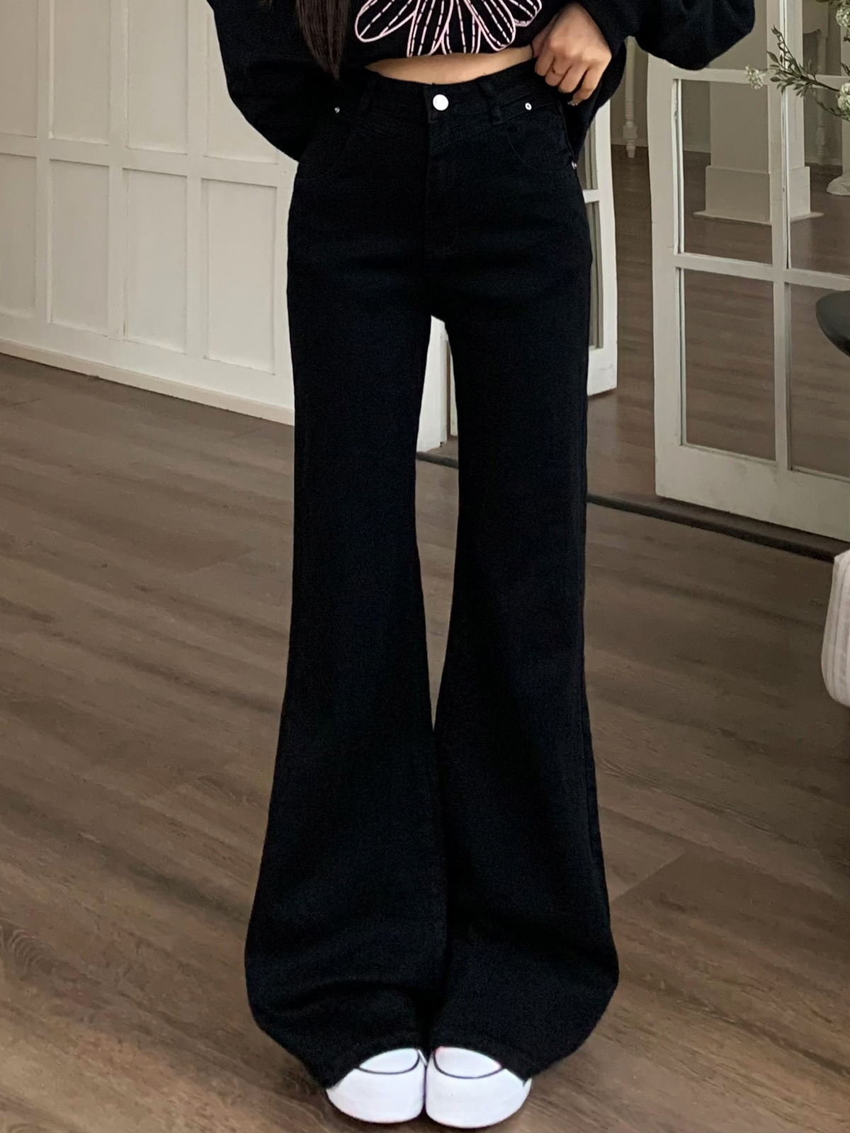 Mid-Waist Flared Jeans for Women - American Style Non-Stick Leg Slimming Pants - Versatile 2025 Spring Fashion Mid-Waist Flared Jeans for Women - American Style Non-Stick Leg Slimming Pants - Versatile 2025 Spring Fashion