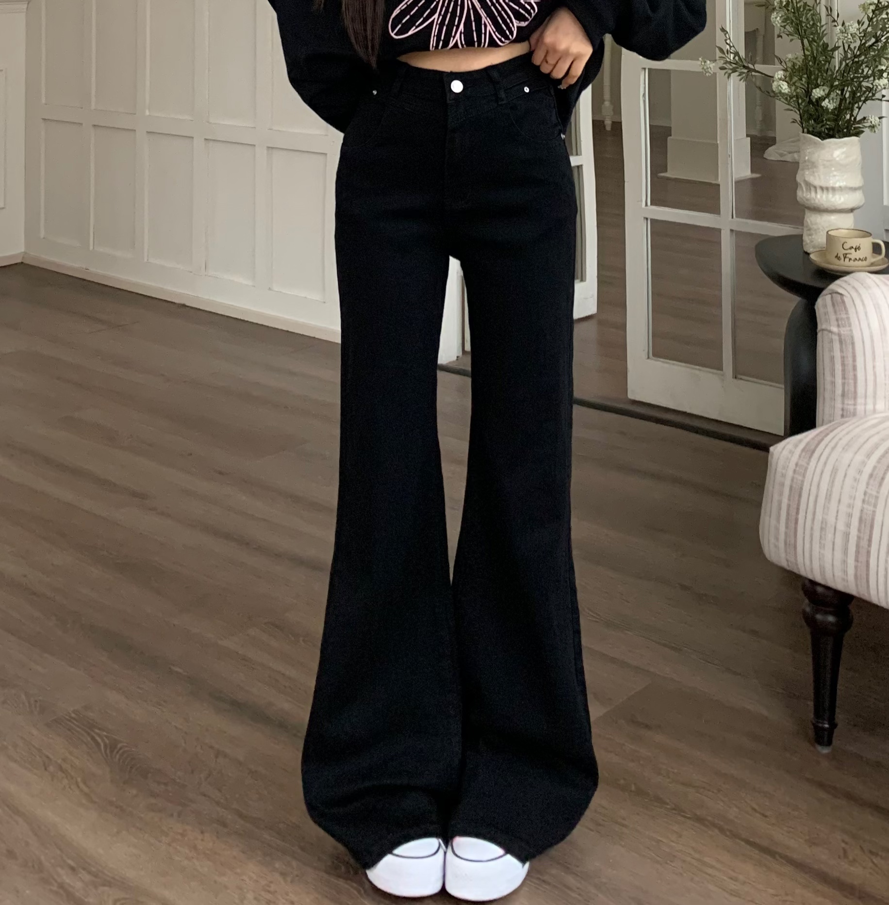 Mid-Waist Flared Jeans for Women - American Style Non-Stick Leg Slimming Pants - Versatile 2025 Spring Fashion Mid-Waist Flared Jeans for Women - American Style Non-Stick Leg Slimming Pants - Versatile 2025 Spring Fashion