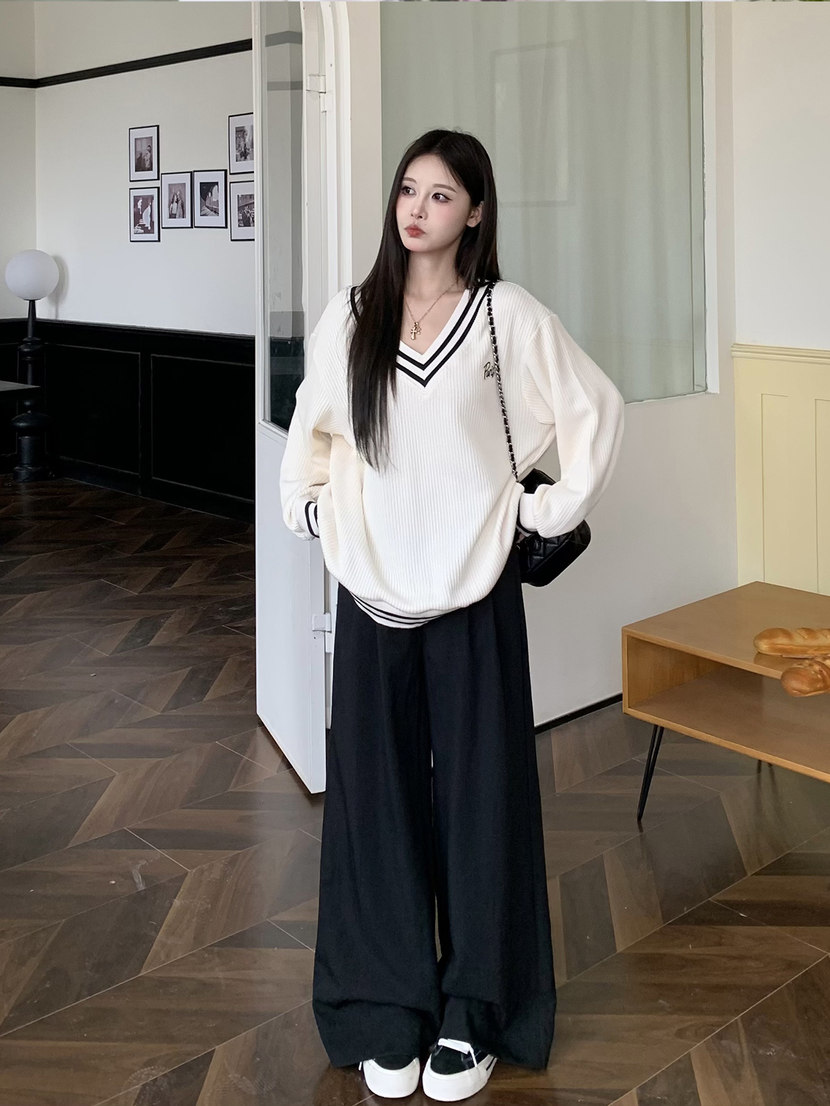 Mid-Waist Loose Slimming Pleated Wide-Leg Trousers for Women - Stylish Non-Selective Leg Type Suit Pants, Perfect for Y2K and Trendy Looks Mid-Waist Loose Slimming Pleated Wide-Leg Trousers for Women - Stylish Non-Selective Leg Type Suit Pants, Perfect for Y2K and Trendy Looks