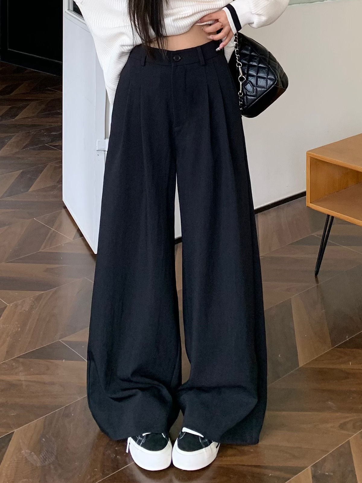 Mid-Waist Loose Slimming Pleated Wide-Leg Trousers for Women - Stylish Non-Selective Leg Type Suit Pants, Perfect for Y2K and Trendy Looks Mid-Waist Loose Slimming Pleated Wide-Leg Trousers for Women - Stylish Non-Selective Leg Type Suit Pants, Perfect for Y2K and Trendy Looks